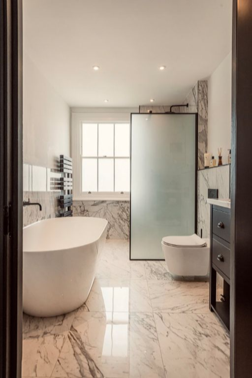 Flat in London, United Kingdom, 207 m² - picture 6