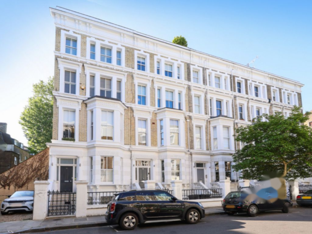 Flat in London, United Kingdom, 105 m² - picture 6