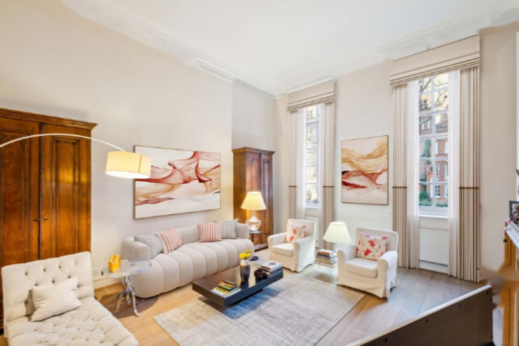 Flat in London, United Kingdom, 154 m² - picture 6