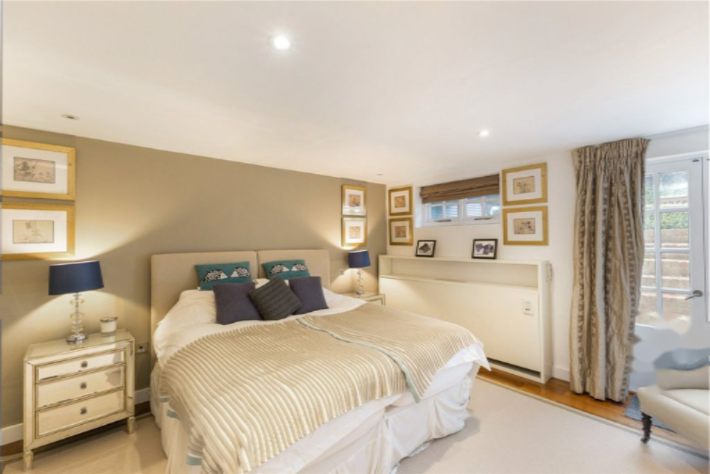 Flat in London, United Kingdom, 124 m² - picture 6