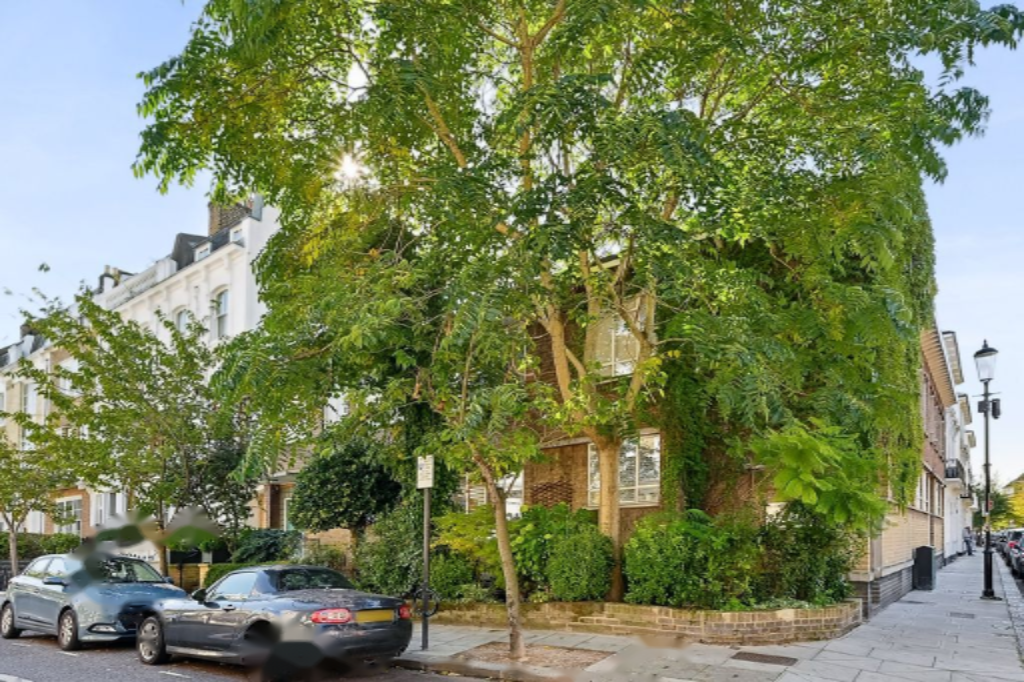 Flat in London, United Kingdom, 213 m² - picture 6