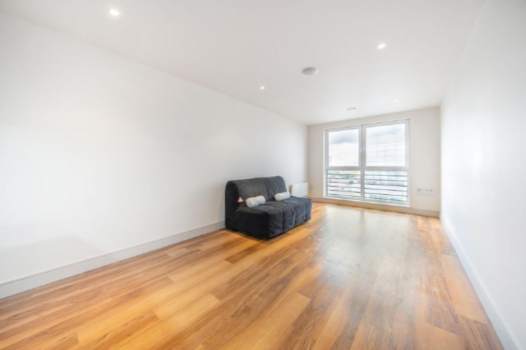 Flat in London, United Kingdom, 27 m² - picture 6