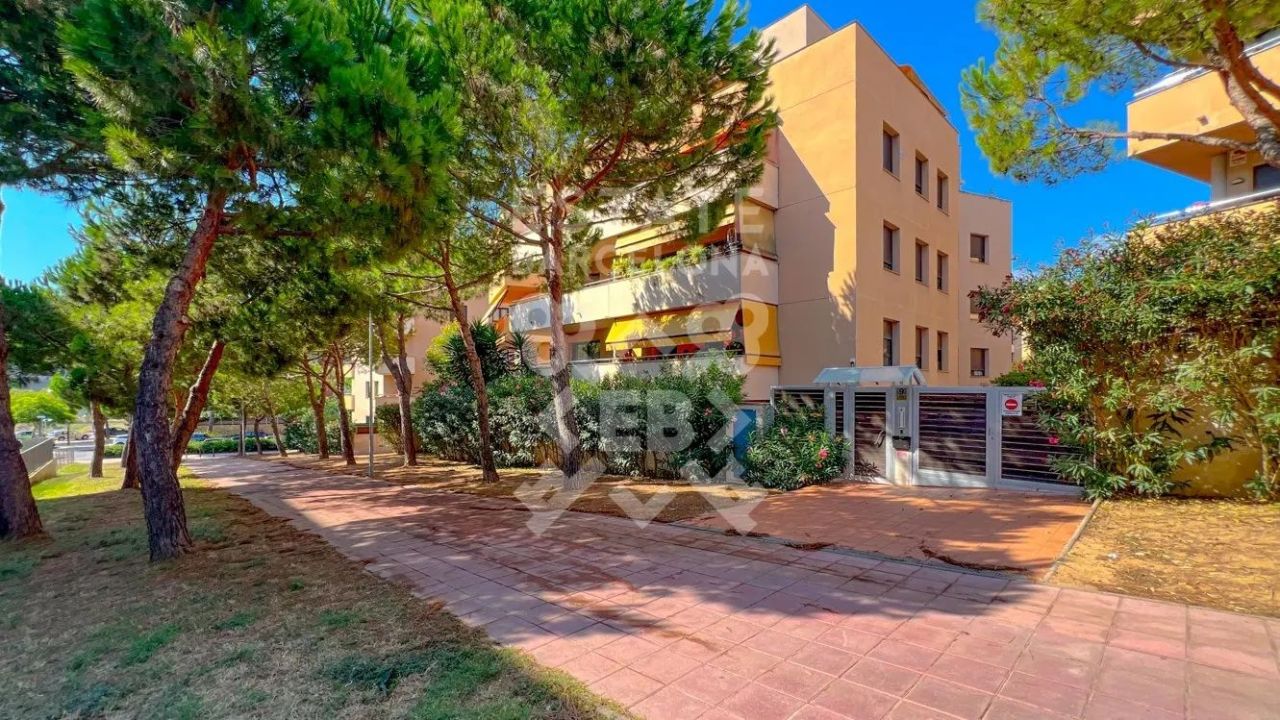 Flat in Lloret de Mar, Spain, 120 m² - picture 18