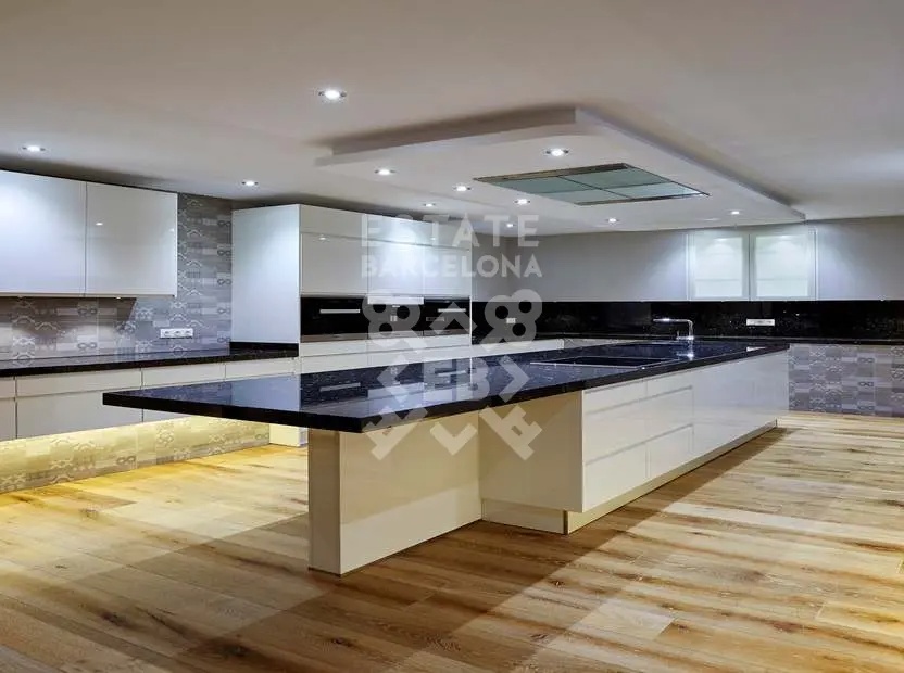 Villa en Lloret de Mar, España, 331 m² - imagen 6