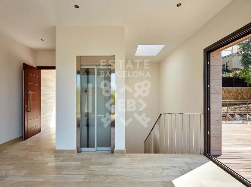 Villa en Lloret de Mar, España, 331 m² - imagen 10