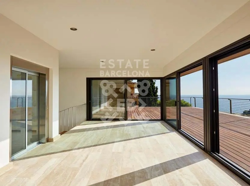 Villa en Lloret de Mar, España, 331 m² - imagen 8