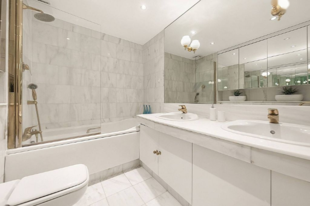 Flat in London, United Kingdom, 127 m² - picture 6