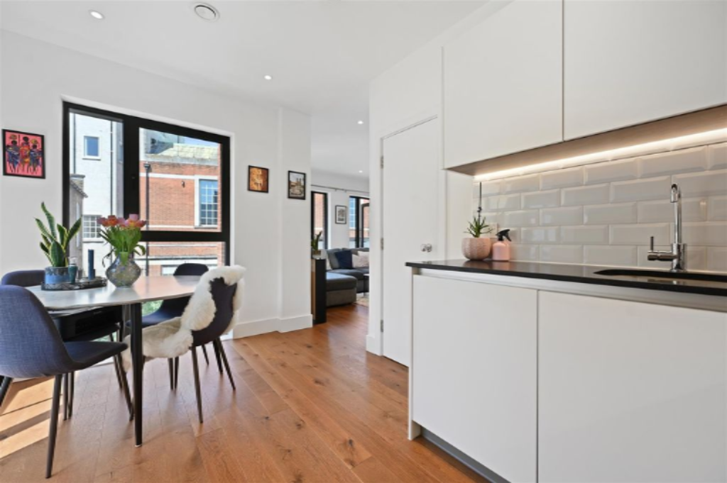 Wohnung in London, Großbritannien, 55 m² - Foto 6
