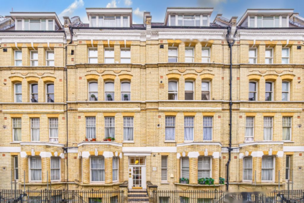 Flat in London, United Kingdom, 101 m² - picture 6