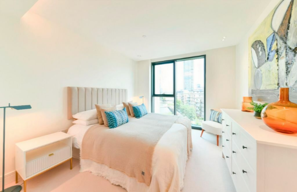 Flat in London, United Kingdom, 191 m² - picture 6