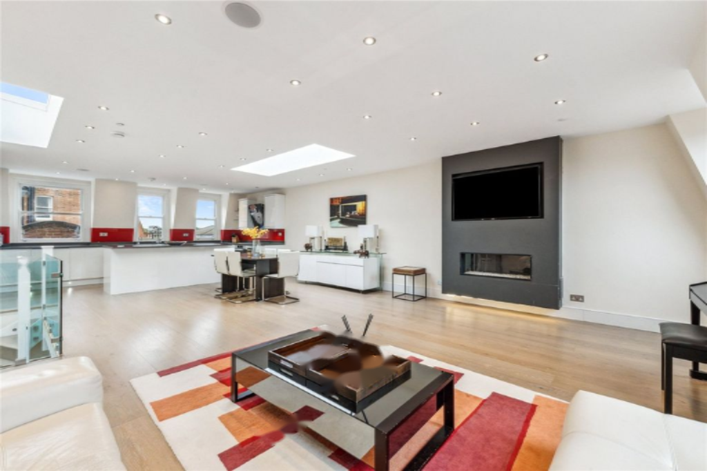 Flat in London, United Kingdom, 161 m² - picture 6