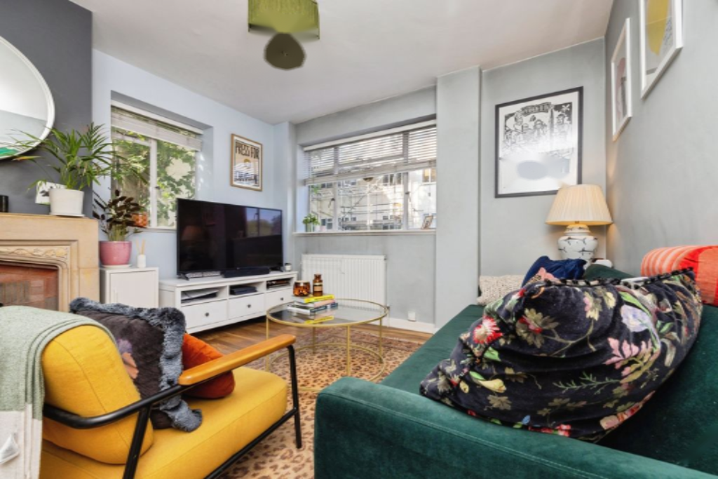 Flat in London, United Kingdom, 39 m² - picture 7