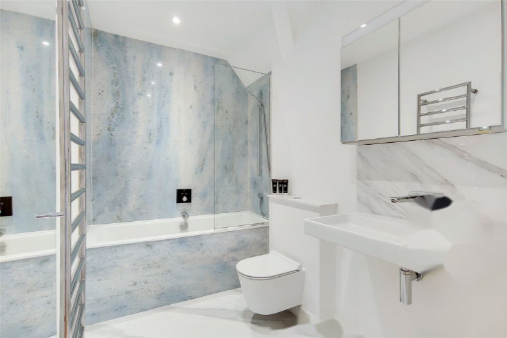 Flat in London, United Kingdom, 115 m² - picture 7