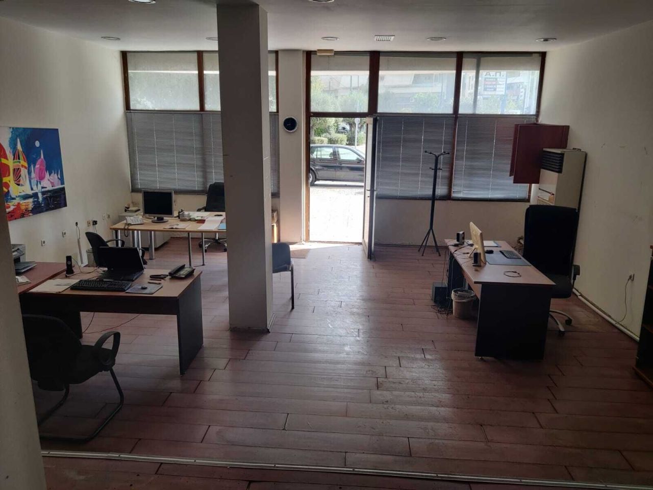 Commercial property in Athens, Greece, 122 m² - picture 3