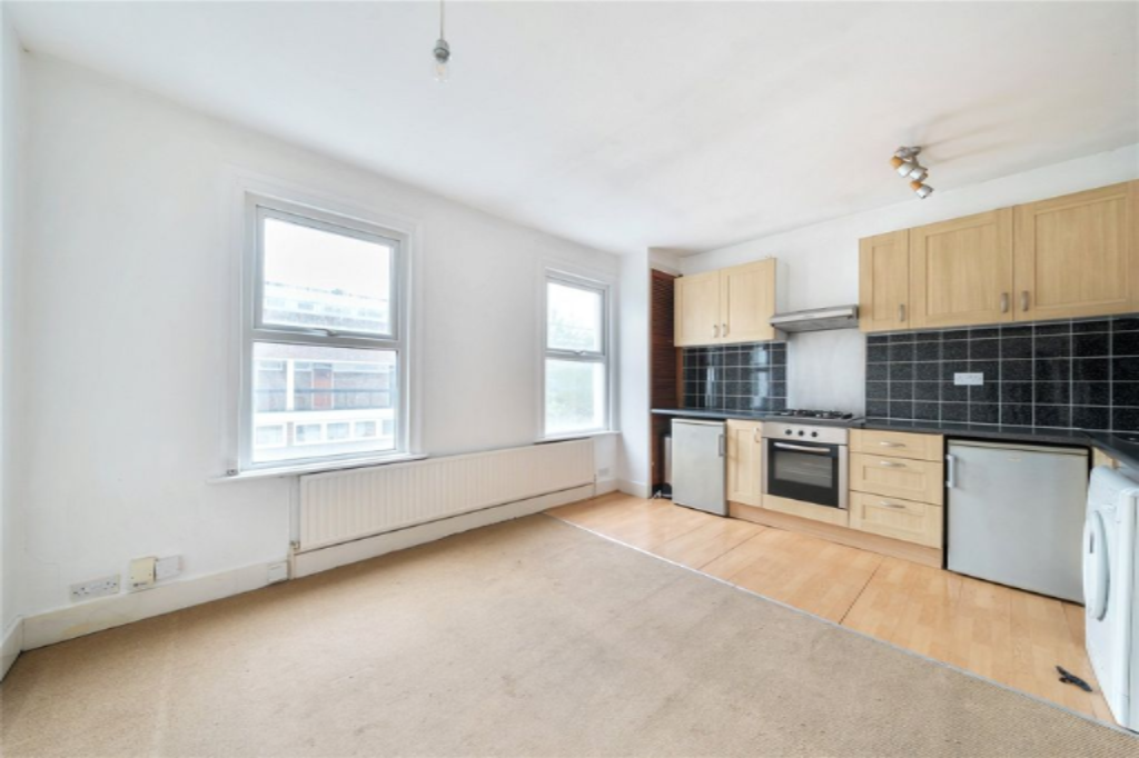 Flat in London, United Kingdom, 31 m² - picture 7