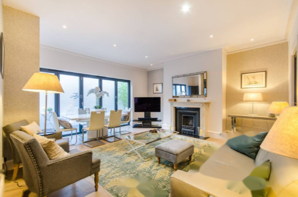 Flat in London, United Kingdom, 135 m² - picture 7