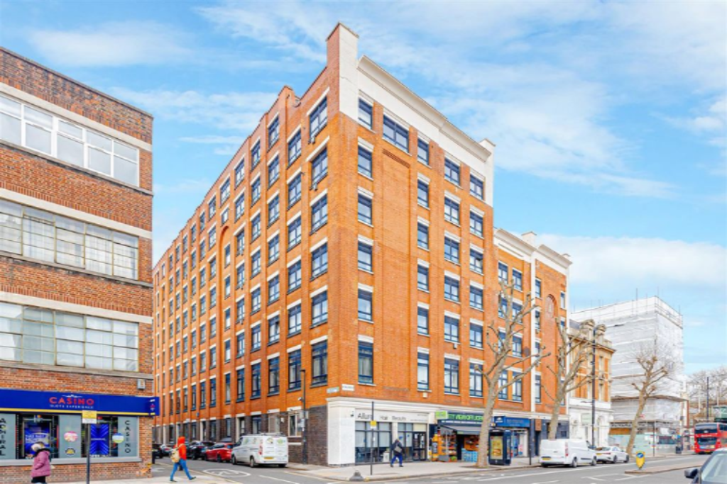 Flat in London, United Kingdom, 38 m² - picture 7