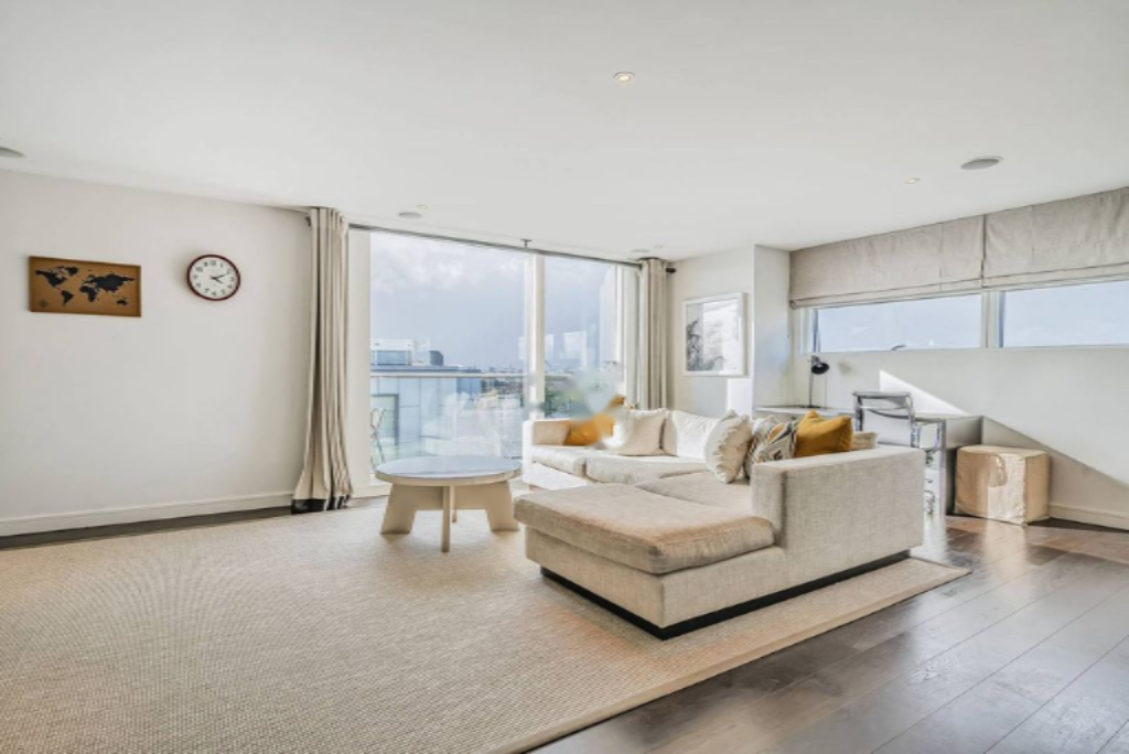 Flat in London, United Kingdom, 160 m² - picture 7