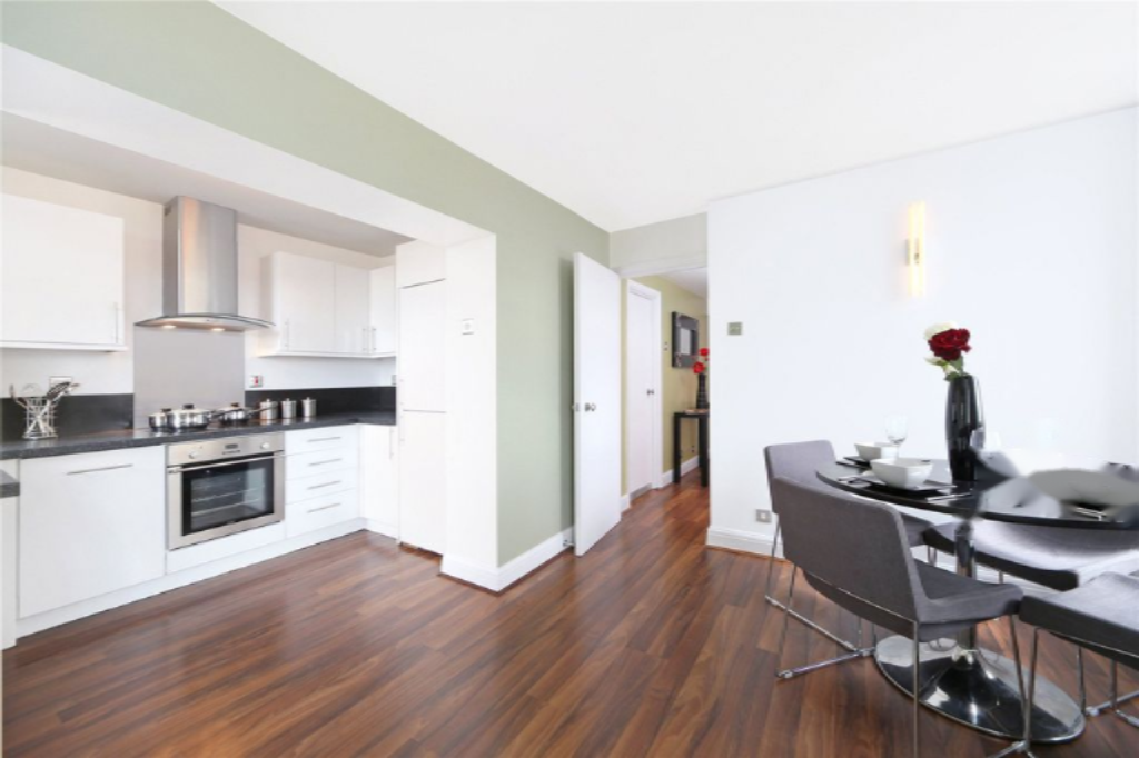 Flat in London, United Kingdom, 47 m² - picture 7