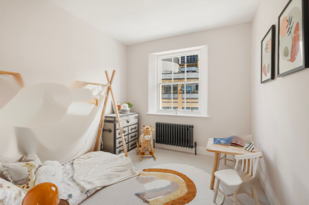 Piso en Londres, Reino Unido, 418 m² - imagen 8