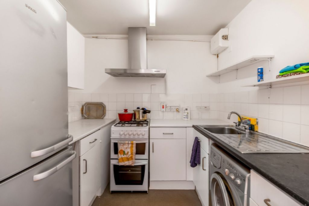 Flat in London, United Kingdom, 50 m² - picture 8