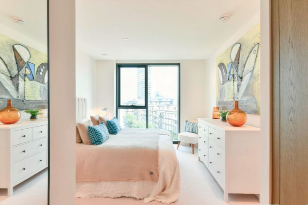 Flat in London, United Kingdom, 191 m² - picture 8