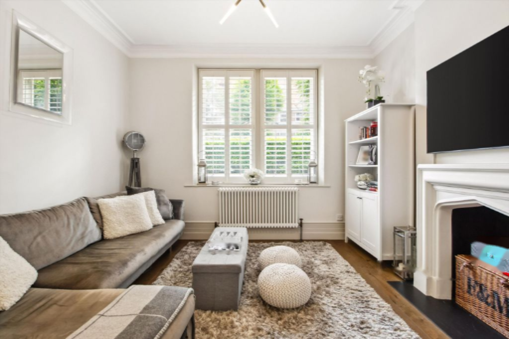 Flat in London, United Kingdom, 105 m² - picture 8