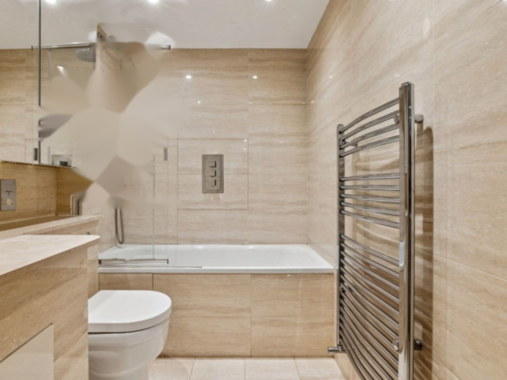 Flat in London, United Kingdom, 206 m² - picture 8