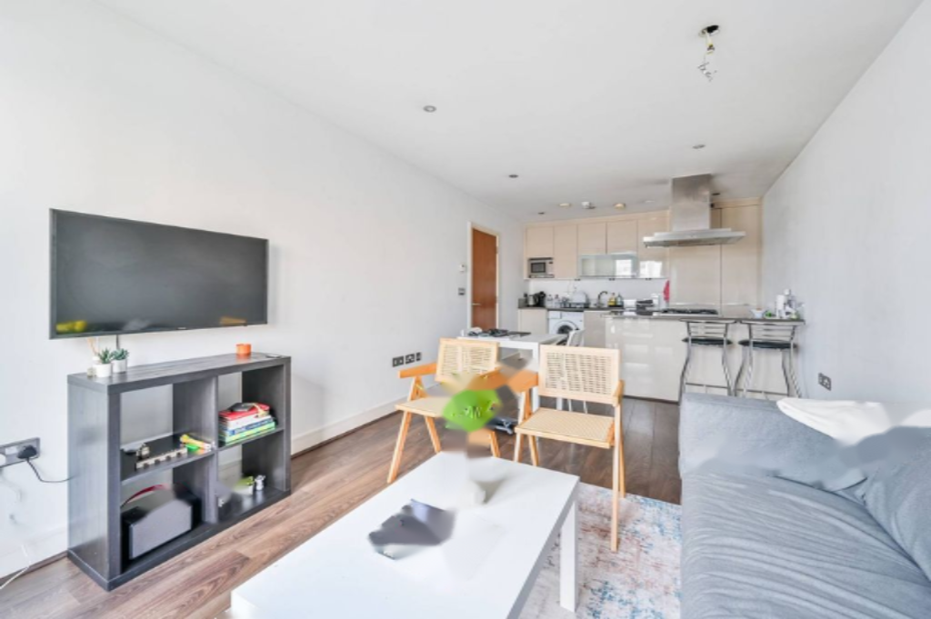 Flat in London, United Kingdom, 46 m² - picture 8