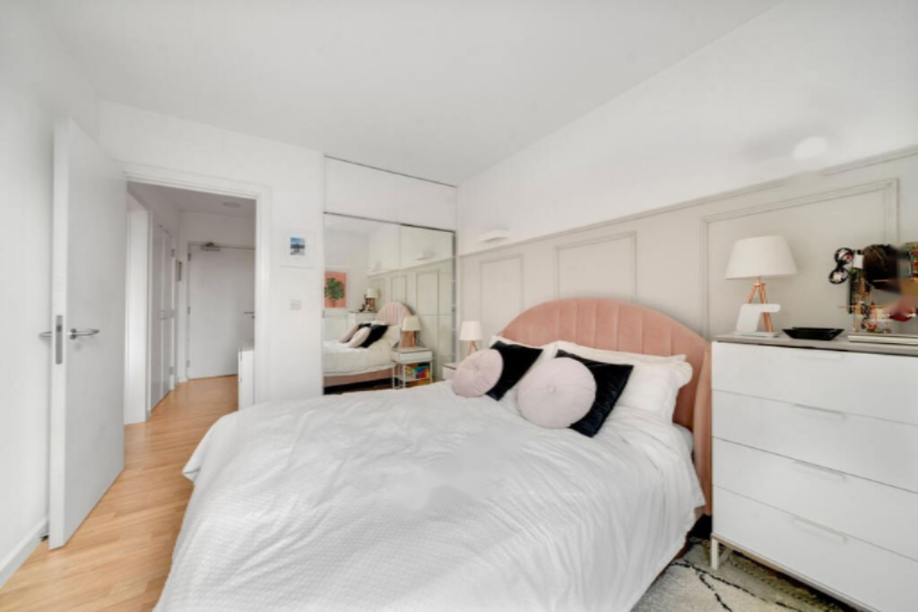 Flat in London, United Kingdom, 40 m² - picture 9