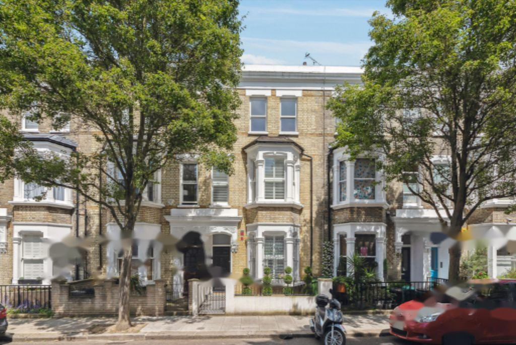 Flat in London, United Kingdom, 234 m² - picture 9