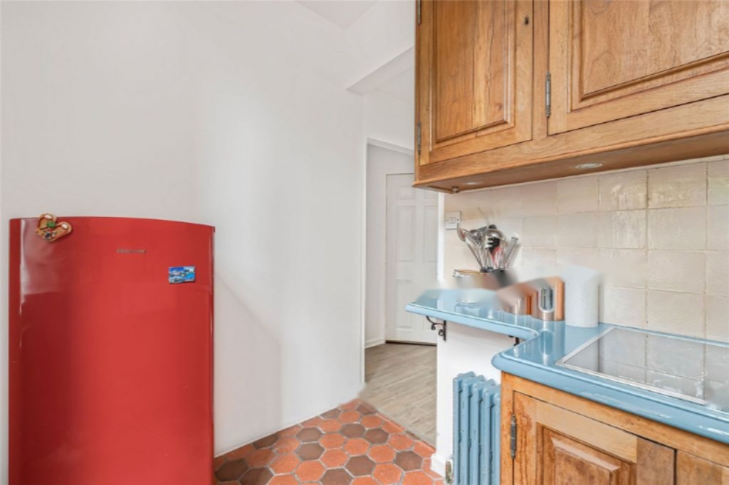 Flat in London, United Kingdom, 44 m² - picture 9