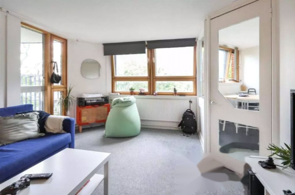 Flat in London, United Kingdom, 88 m² - picture 9