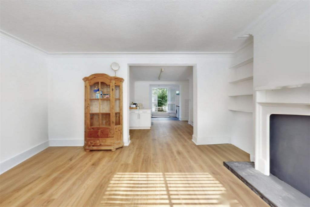 Flat in London, United Kingdom, 51 m² - picture 9