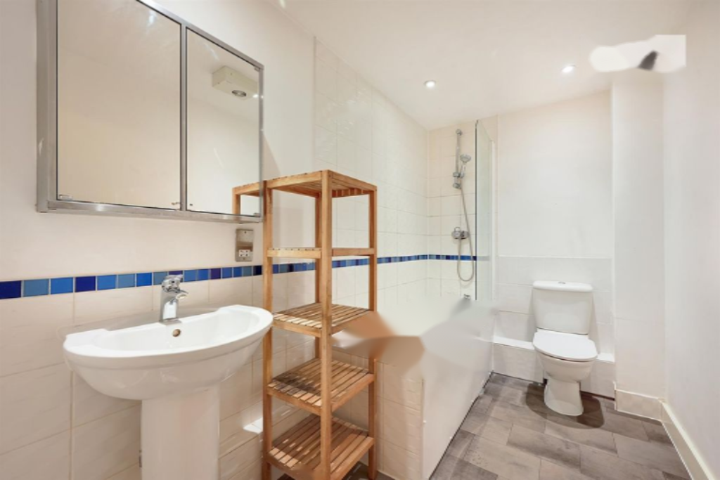 Flat in London, United Kingdom, 53 m² - picture 9