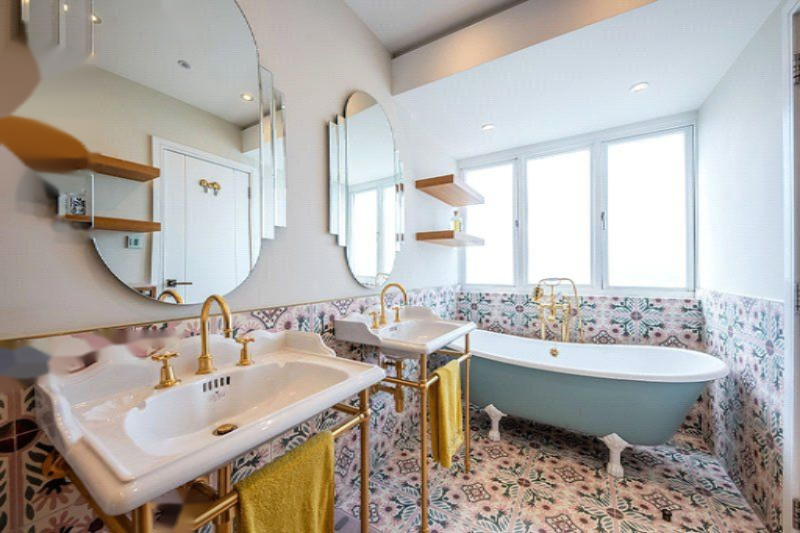 Flat in London, United Kingdom, 208 m² - picture 9