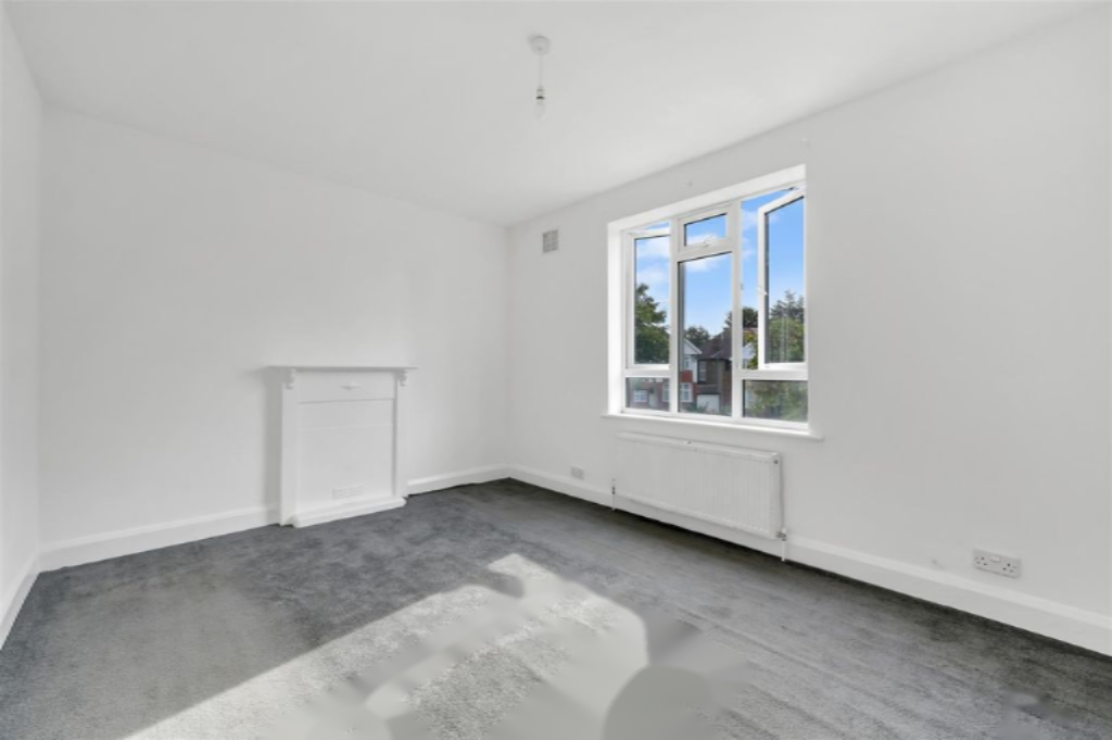 Flat in London, United Kingdom, 81 m² - picture 10