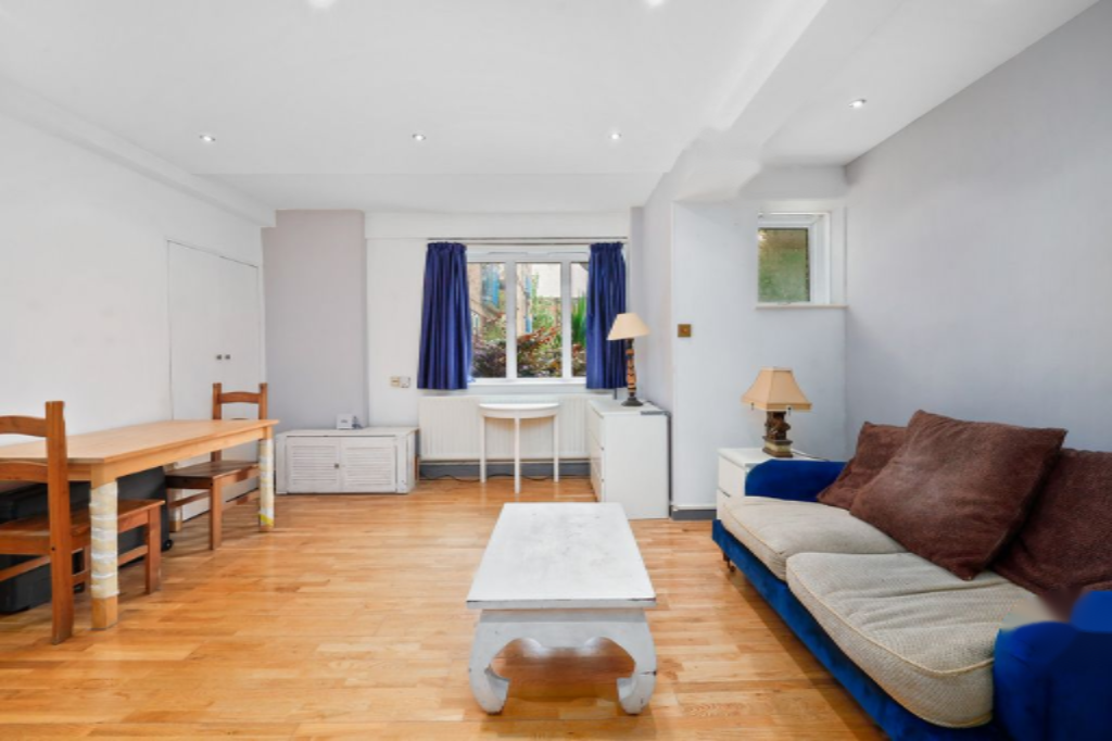 Flat in London, United Kingdom, 71 m² - picture 10