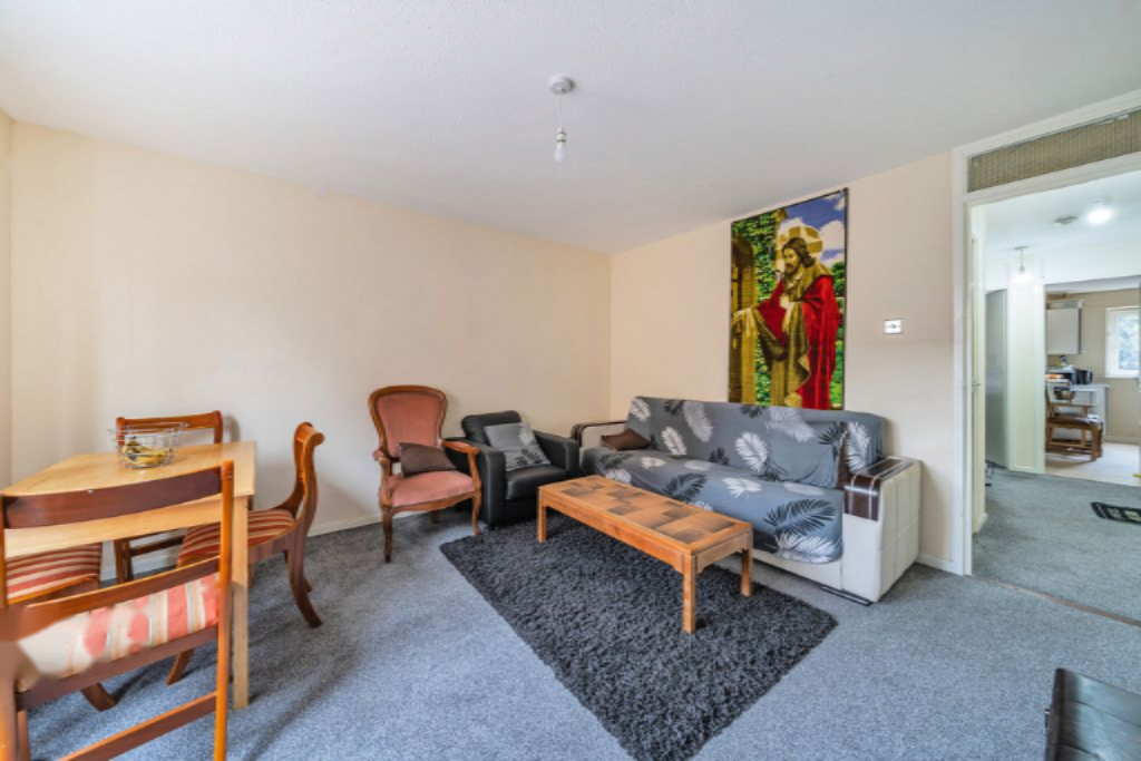 Flat in London, United Kingdom, 48 m² - picture 10