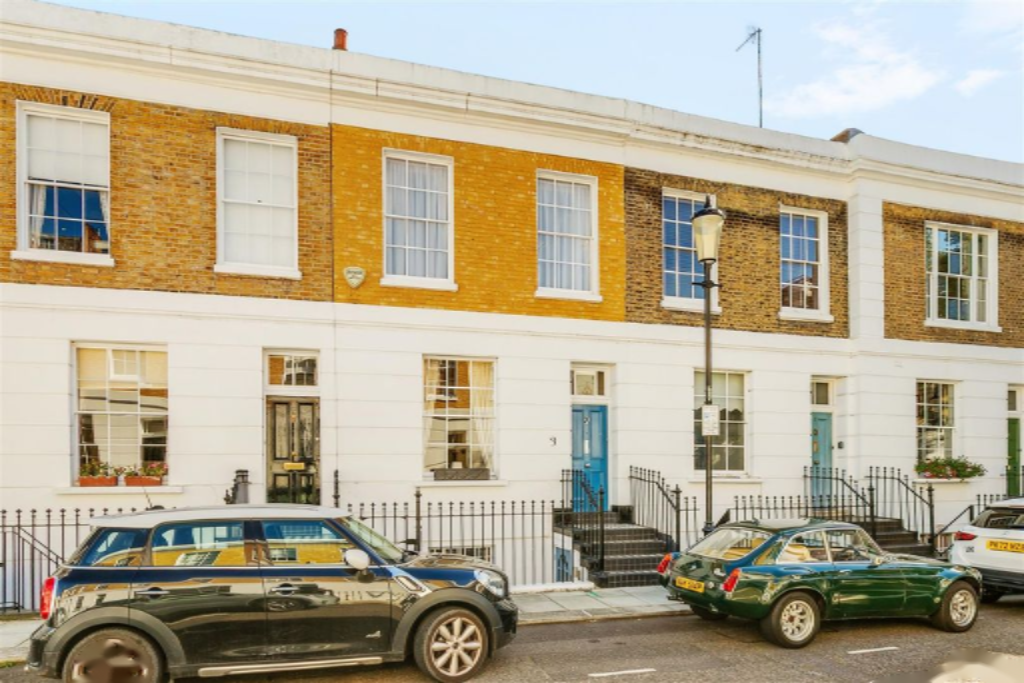 Flat in London, United Kingdom, 125 m² - picture 10