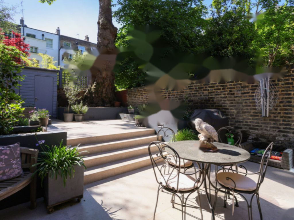 Flat in London, United Kingdom, 105 m² - picture 11