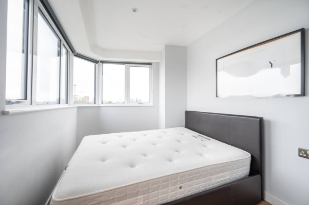 Flat in London, United Kingdom, 36 m² - picture 11