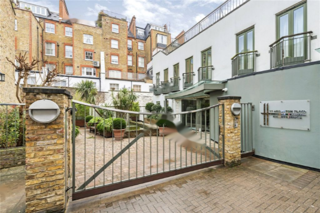 Flat in London, United Kingdom, 91 m² - picture 11