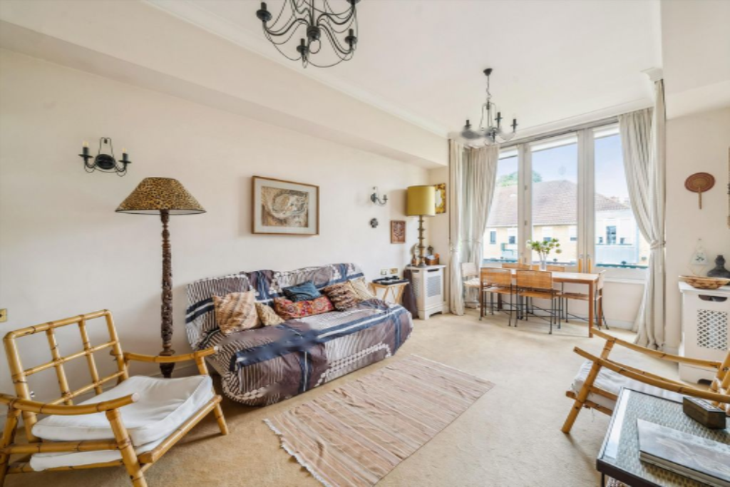 Flat in London, United Kingdom, 51 m² - picture 12