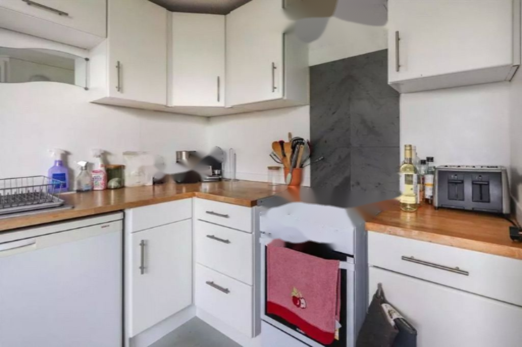 Flat in London, United Kingdom, 88 m² - picture 12