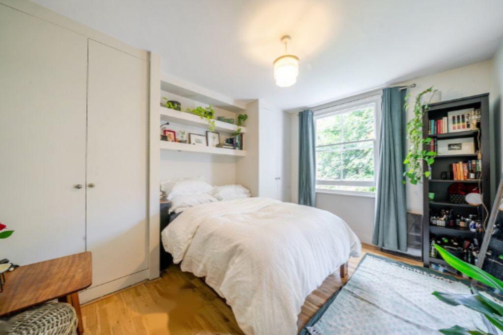 Flat in London, United Kingdom, 42 m² - picture 12