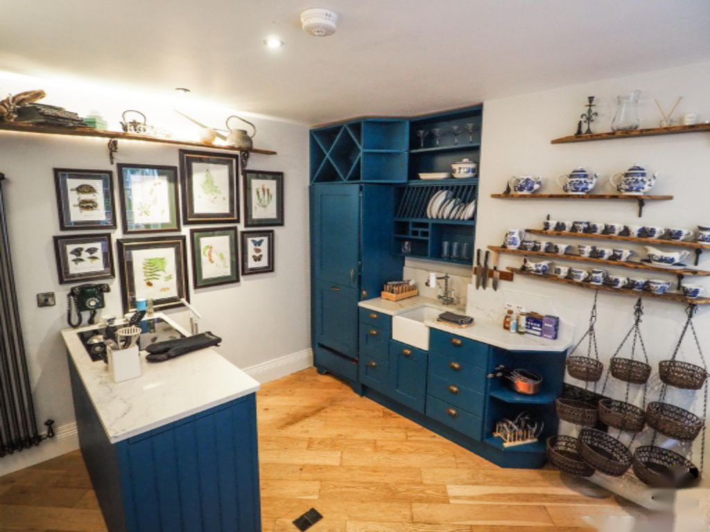 Flat in London, United Kingdom, 32 m² - picture 11