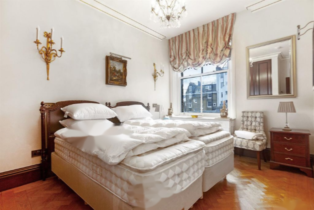 Flat in London, United Kingdom, 97 m² - picture 13