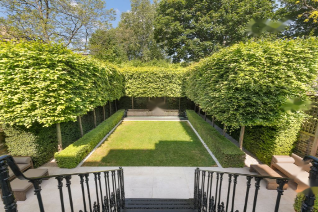 Flat in London, United Kingdom, 772 m² - picture 13