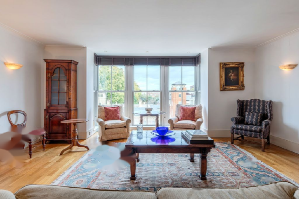 Flat in London, United Kingdom, 140 m² - picture 13